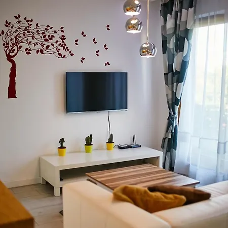Apartment Lazarza